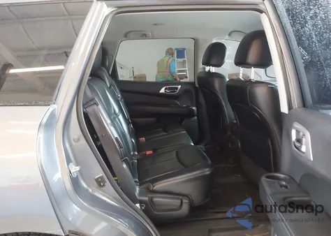 2018 Nissan Pathfinder Sl z USA, uszkodzony, nr VIN 5N1DR2MN1JC640254